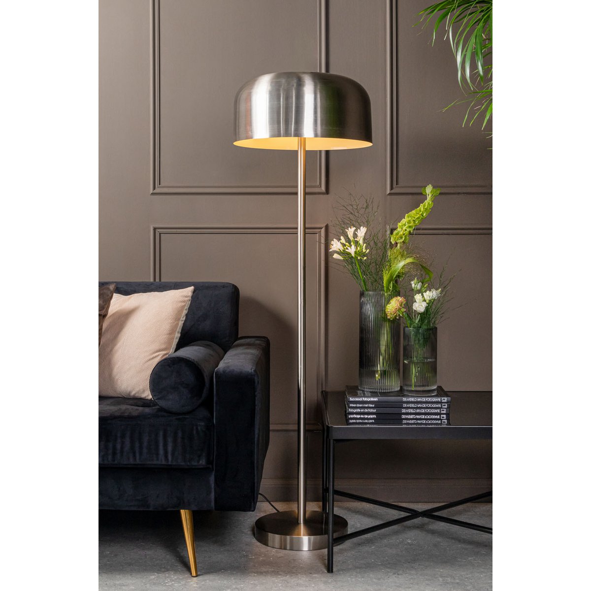 Capa Vloerlamp - Moderne Designlamp met Trendy Geborsteld Zilveren Afwerking