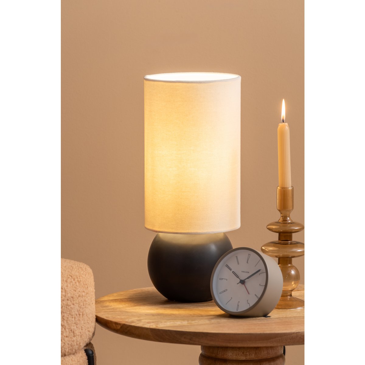 Alma Tafellamp - Stijlvolle Designlamp met Keramische Basis en Zwarte Canvas Kap - Sfeerverlichting voor Elk Interieur