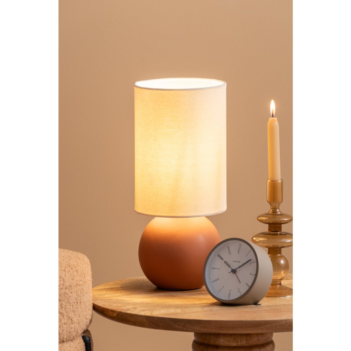 Alma Tafellamp - Stijlvolle Designlamp met Keramische Basis en Bruine Canvas Kap - Sfeerverlichting voor Elk Interieur